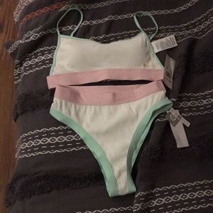 Brand New Roxy Swim